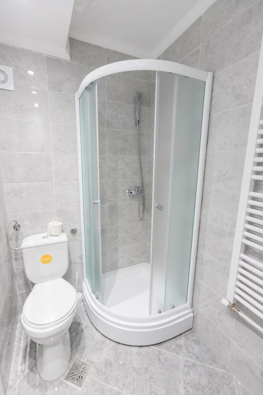 Manirosi 5 Apartment Subotica Bagian luar foto