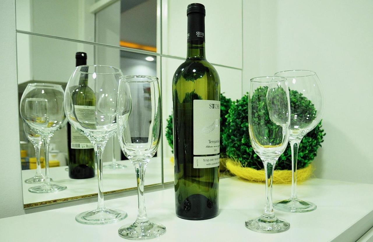 Manirosi 5 Apartment Subotica Bagian luar foto